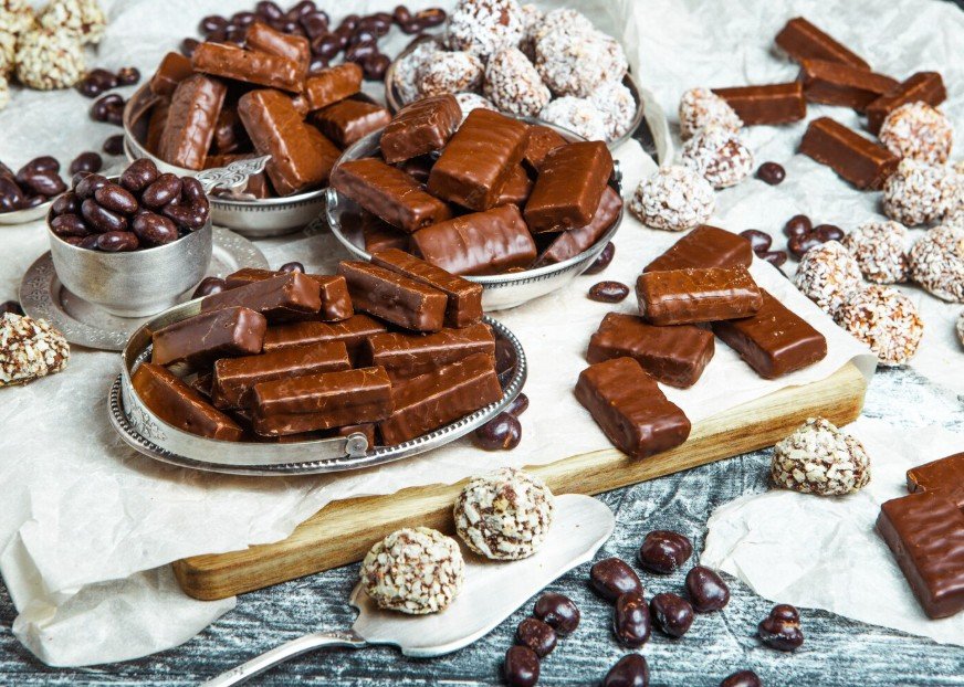Moon Chocolate Bar