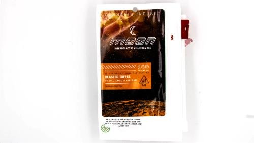 Moon Chocolate Bar – Blasted Toffee Mini Bar.